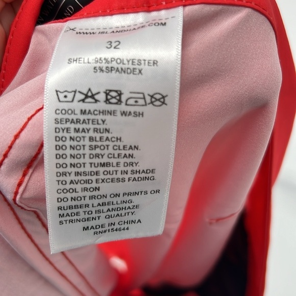 Island haze NWT men’s 32 board shorts in red - Picture 8 of 10